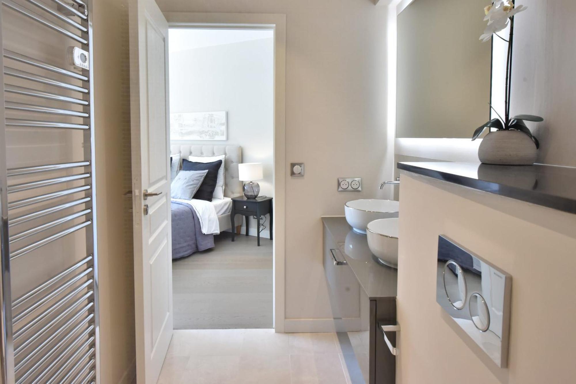 Cannes - 2-Br Flat 15-Min Walk To The Beaches Εξωτερικό φωτογραφία