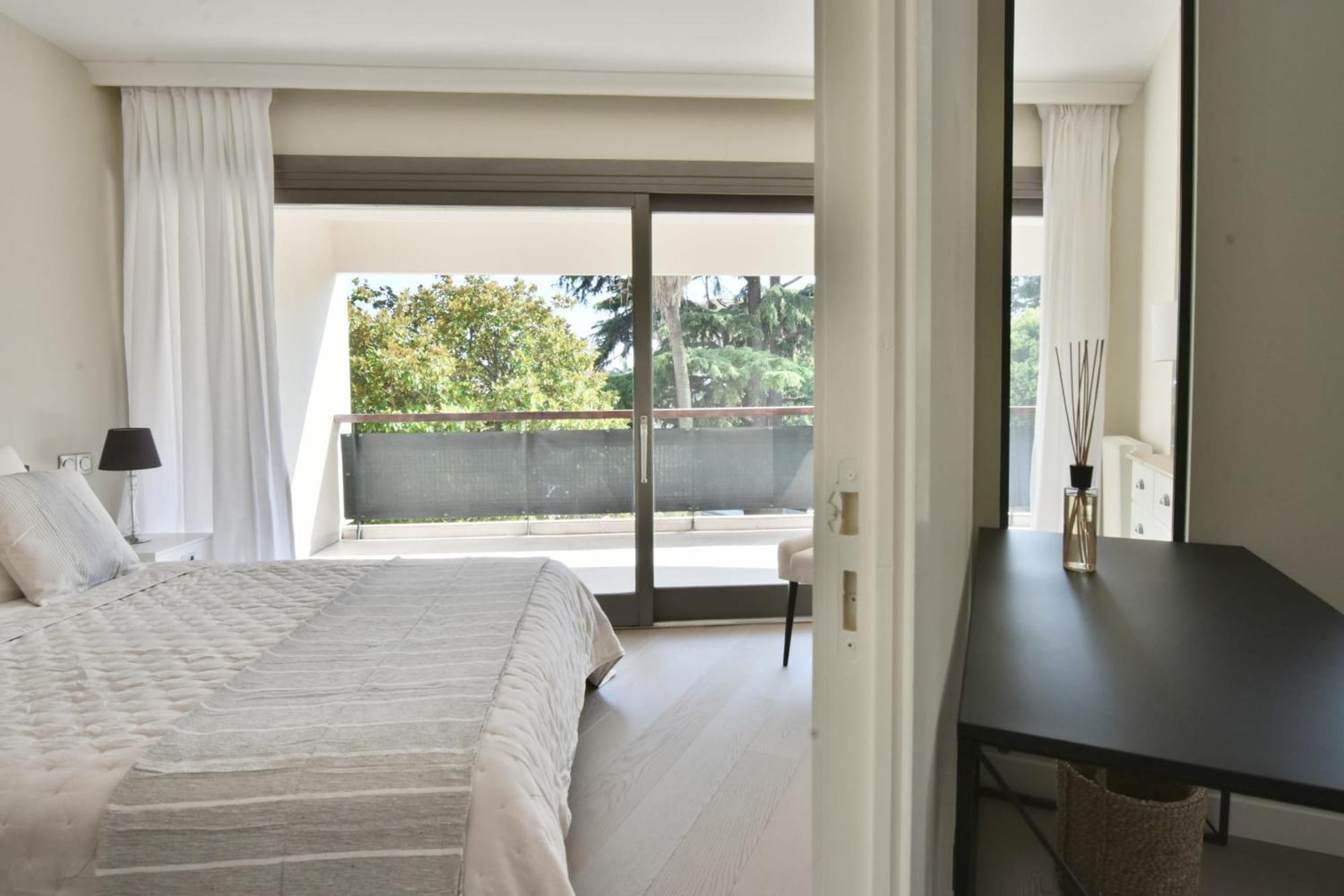 Cannes - 2-Br Flat 15-Min Walk To The Beaches Εξωτερικό φωτογραφία
